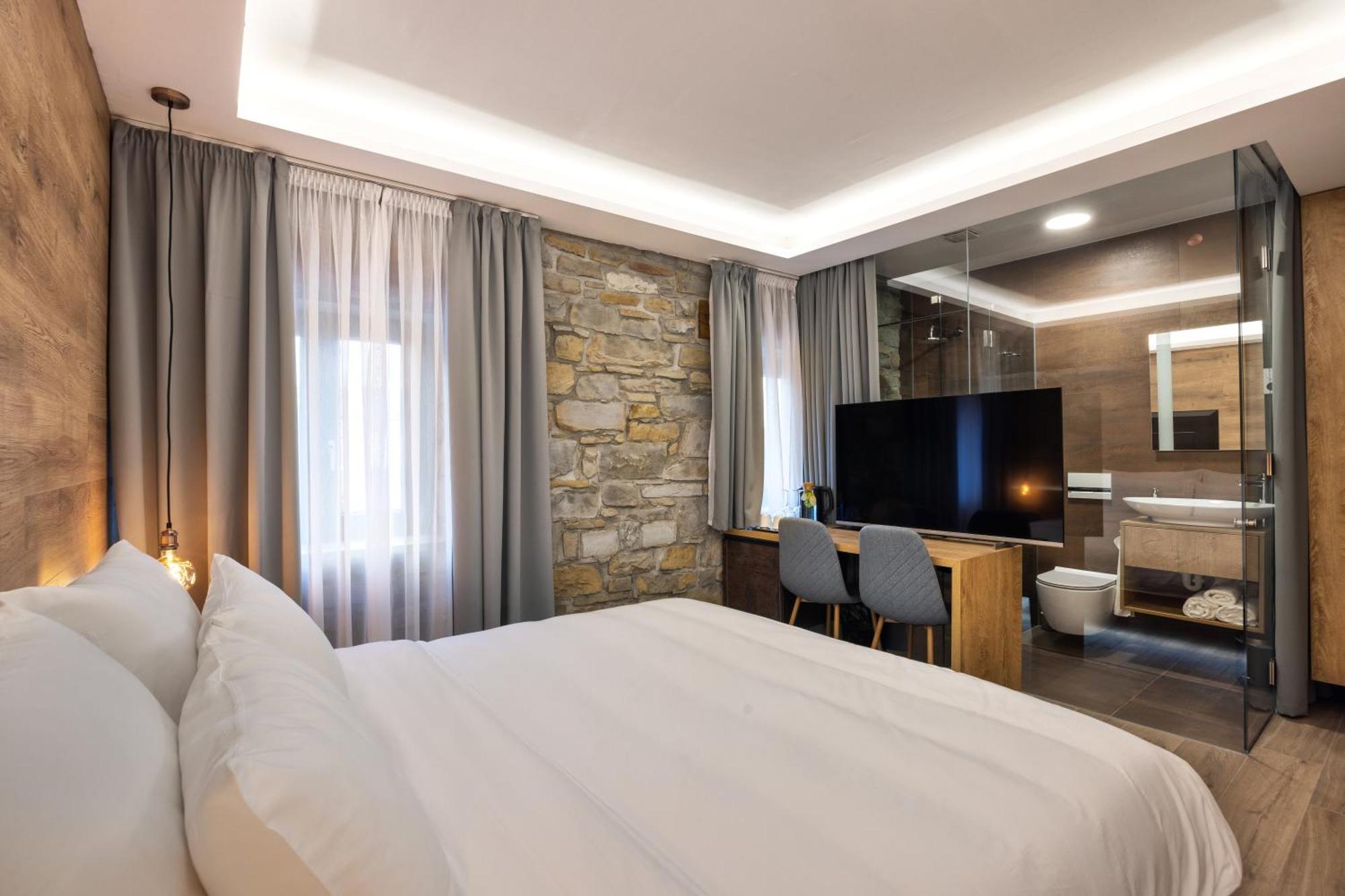 Stok - Rooms, Wine & Restaurant - Marezige, โคเปร์ ภายนอก รูปภาพ