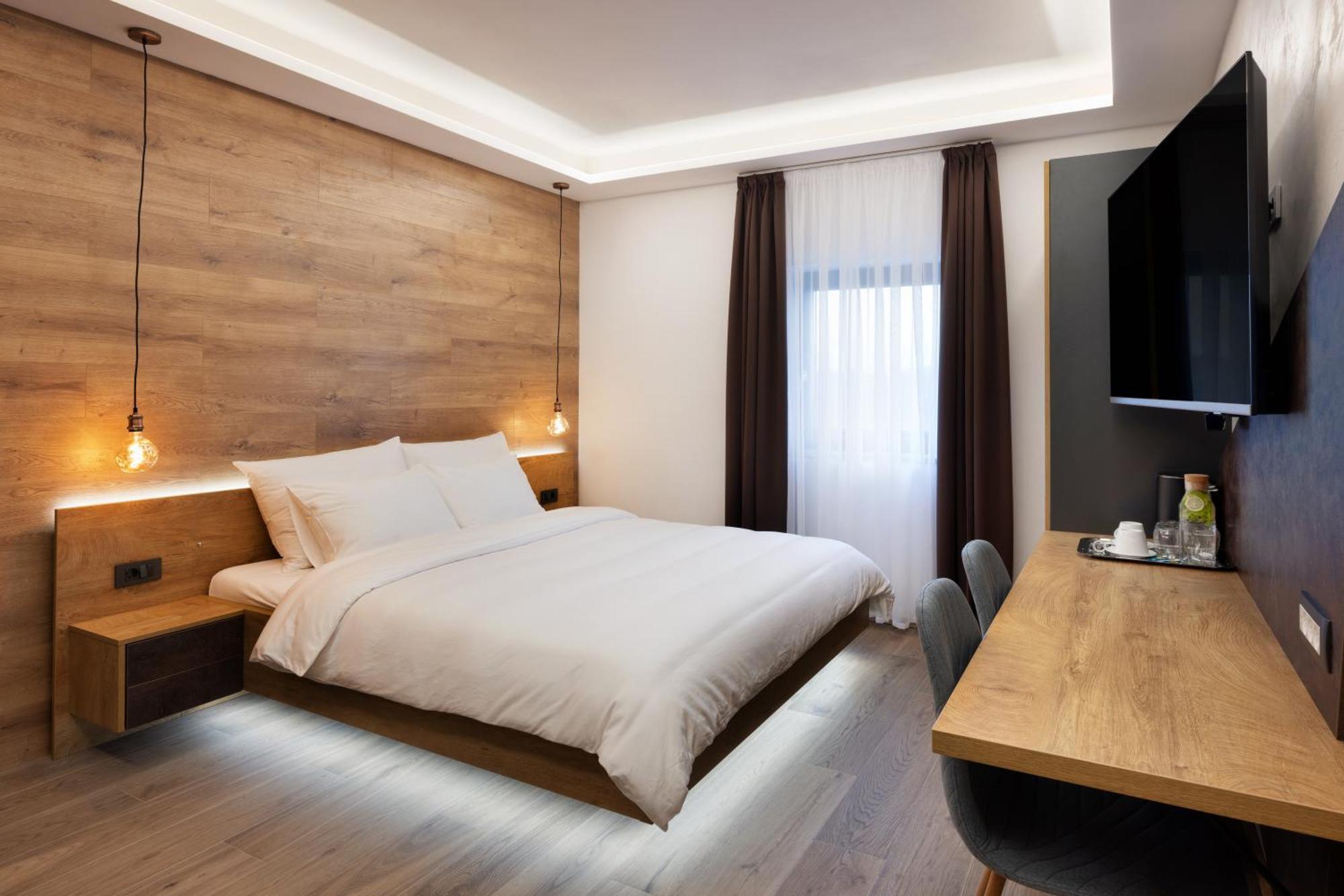 Stok - Rooms, Wine & Restaurant - Marezige, โคเปร์ ภายนอก รูปภาพ